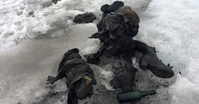 Ζευγάρι που είχε χαθεί το 1942 βρέθηκε διατηρημένο σε παγετώνα στην Ελβετία