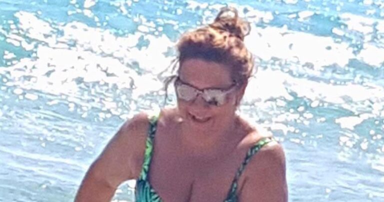 H Δέσποινα Μοιραράκη με μπικίνι μας δείχνει πως είναι μια αληθινή γυναίκα