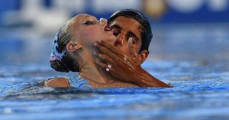 O 16χρονος πρώτος Έλληνας που σπάει το άβατο της συγχρονισμένης κολύμβησης