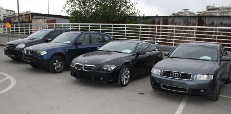 O ΟΔΔΥ ξεπουλά Mercedes και BMW με τιμές εκκίνησης 100 ευρώ