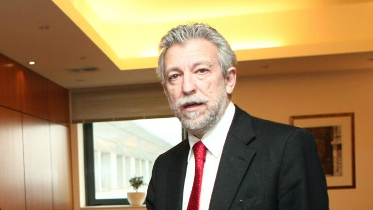 Κοντονής: «Η Ελλάδα δεν αναγνωρίζει εγκλήματα από τα κομμουνιστικά καθεστώτα»