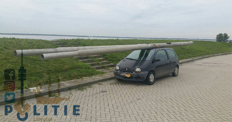 Μεθυσμένος έκλεψε δυο κολώνες ηλεκτρισμού και έκανε βόλτες στους δρόμους της Ολλανδίας