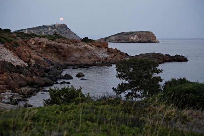Φωτογραφίες από την χθεσινή μαγευτική πανσέληνο και έκλειψη 14 7d72505fa7610d8789e3a5d77ba6e2cd