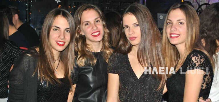 Τετράδυμες καλλονές από το Πύργο πέρασαν όλες μαζί στην Αθήνα