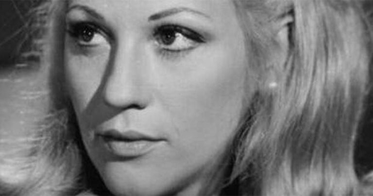 Η θρυλική εμφάνιση της Ζωής Λάσκαρη στις Κάννες