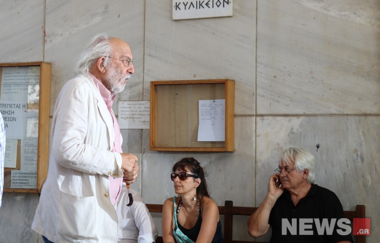 Για αποτέφρωση η σορός της Αρλέτας 11