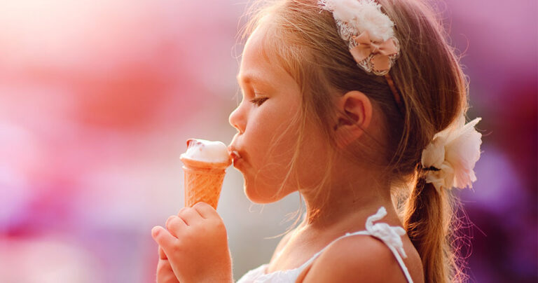 «Μην σέρνετε τα παιδιά στις παραλίες με 35 βαθμούς»