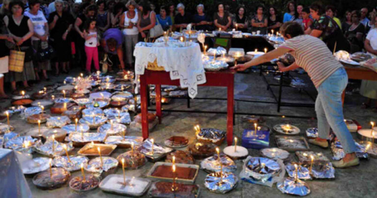 «Άγιε μου Φανούριε, φανέρωσέ μου αυτό και εγώ θα σου φτιάξω μια Φανουρόπιτα»