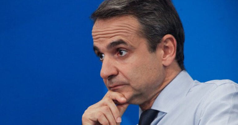 Μητσοτάκης: «Η μέση οικογένεια θα καταβάλει 6.000 ευρώ φόρους μέχρι τα Χριστούγεννα»