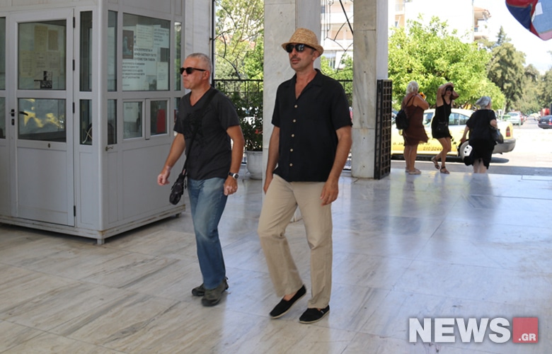 Για αποτέφρωση η σορός της Αρλέτας 14