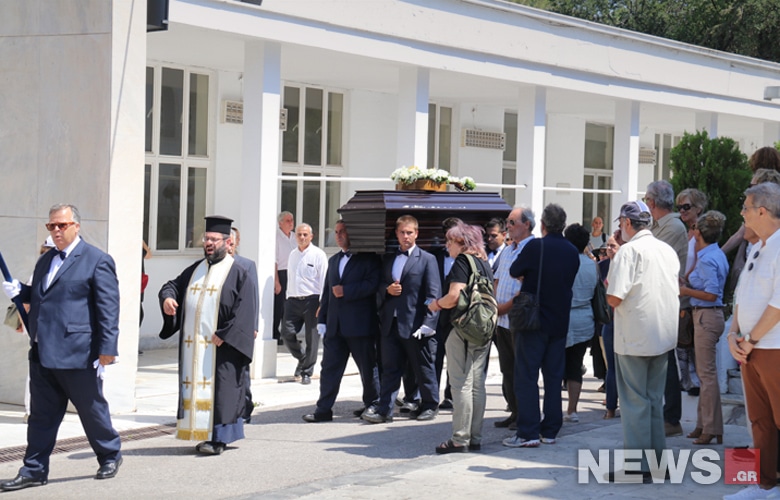 Για αποτέφρωση η σορός της Αρλέτας 10