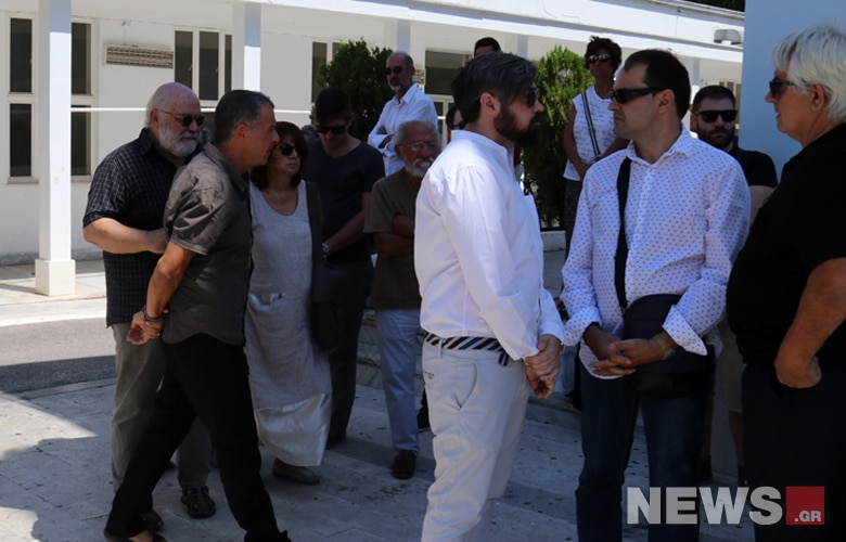 Για αποτέφρωση η σορός της Αρλέτας 7