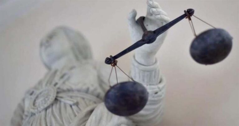 Γαλλία: Αθώωσαν 28χρονο που βίασε 11χρονη υποστηρίζοντας ότι συναίνεσε στο σεξ