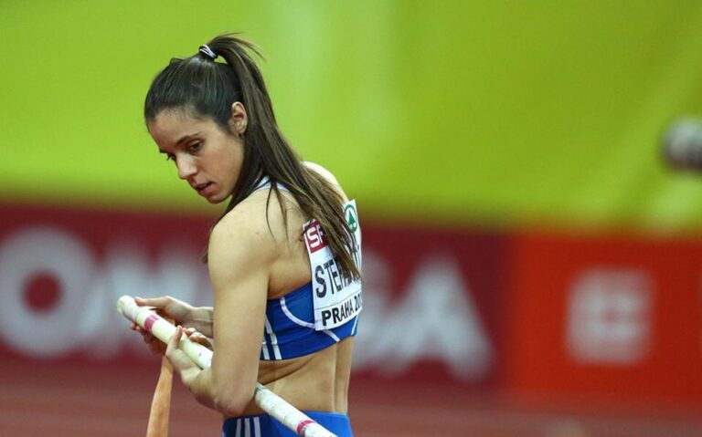 Η Στεφανίδη αποστόμωσε Έλληνα που αμφισβήτησε την ελληνικότητά της