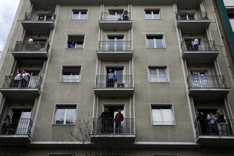 600 πρόσφυγες θα φιλοξενηθούν σε Καρδίτσα και Λάρισα