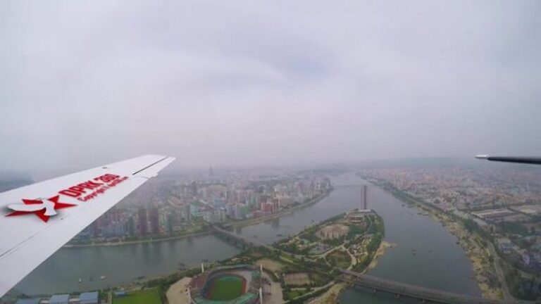 Σπάνιο βίντεο δείχνει την πρωτεύουσα της Βορείου Κορέας έτσι όπως κανείς δεν γνώριζε