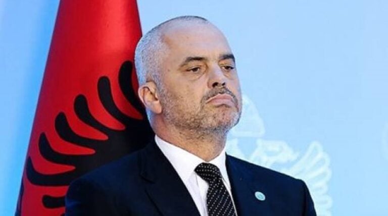 Έντι Ράμα: «Οι Έλληνες είναι οι μοναδικοί γείτονες που έχουμε πρόβλημα»