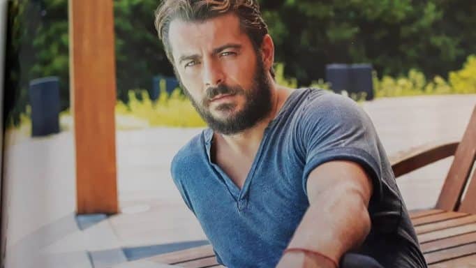 Τρία κανάλια διεκδικούν τον Γιώργο Αγγελόπουλο