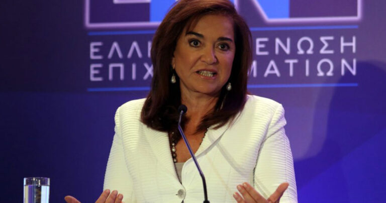 Ντόρα Μπακογιάννη: «Η χώρα χρειάζεται άμεσα πολιτική αλλαγή»