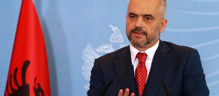 Κυβέρνηση Ράμα: «Θα γκρεμίσουμε όλα τα ελληνικά σπίτια της Χειμάρα»