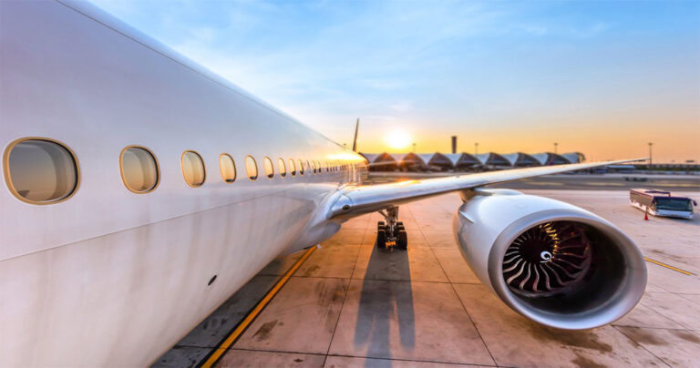 Γιατί – σχεδόν – όλα τα αεροπλάνα είναι λευκά