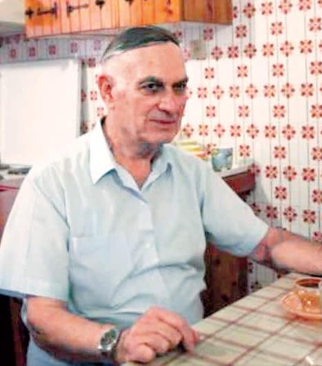 Αυτός είναι ο επί μισό αιώνα βιαστής ανηλίκων σε ιδιωτικό οικοτροφείο στον Πειραιά 45 ef91d4bb5dfa84329517d1842c5e1f30