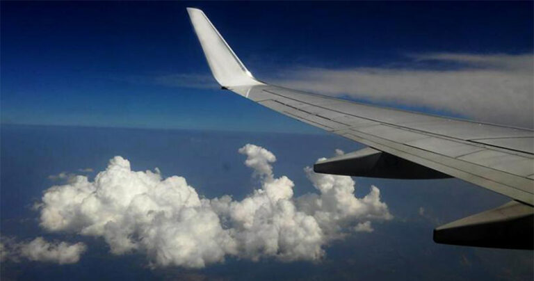 Κατεστραμμένος πλέον μετανιώνω που δεν έφυγα όταν ήμουν 30