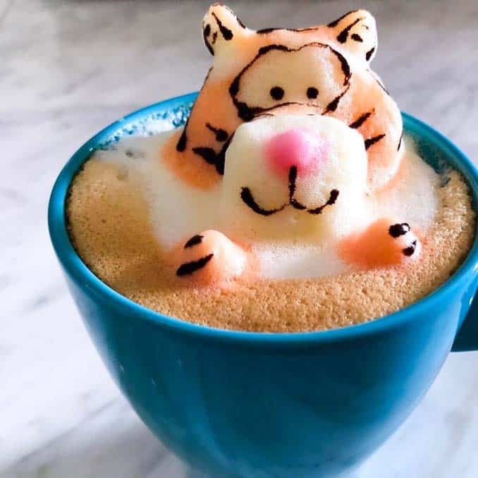 Εκπληκτική 3D Latte Art από μια 17χρονη (2)