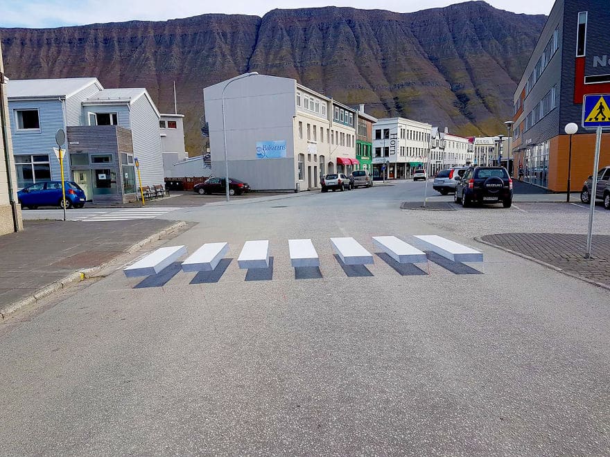 3d pedestrian crossing island 5 59f0345af26d8 880