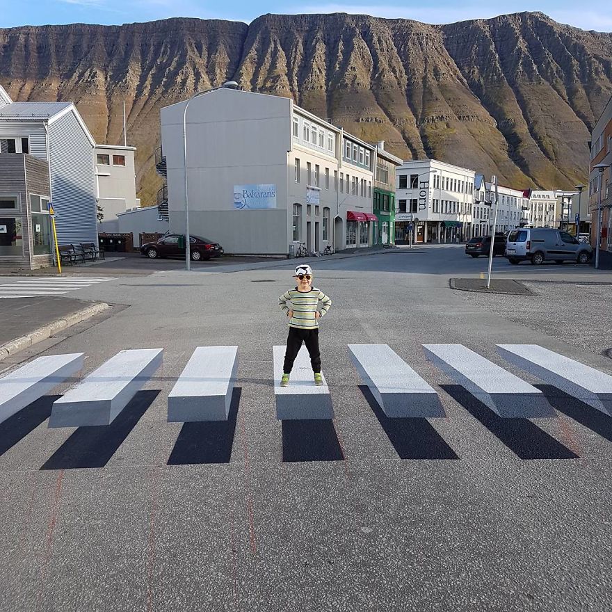 3d pedestrian crossing island 7 59f0344c7f17e 880