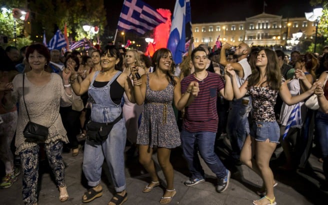 Η ανάρτηση ενός Έλληνα μετανάστη για όλα τα απαράδεκτα που συμβαίνουν στην Ελλάδα