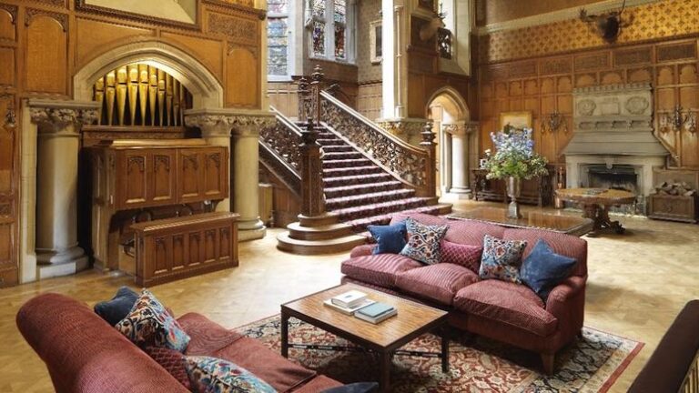 Τα 9 ακριβότερα πριβέ κλαμπ του κόσμου. Το ένα στην Αθήνα της κρίσης