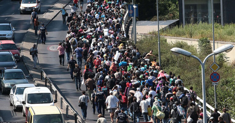 Ακόμη 1.598 επιστροφές αλλοδαπών στις χώρες καταγωγής τους τον Σεπτέμβριο