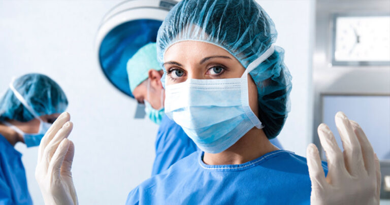 Οι ασθενείς που χειρουργούνται από γυναίκες έχουν λιγότερες πιθανότητες να πεθάνουν