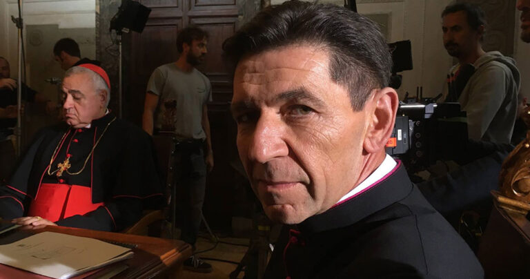 Γεράσιμος Σκιαδαρέσης: «Υφίσταμαι την απόλυτη κατακρεούργηση της προσωπικότητάς μου»