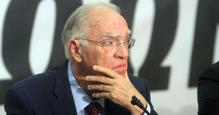 Λεβέντης: «Τι Τσίπρας, τι Παπαδόπουλος – Είναι δικτάτορας»