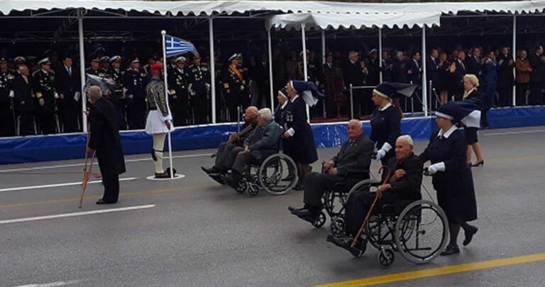 Με τους ανάπηρους πολέμου άρχισε η παρέλαση της 28ης Οκτωβρίου στη Θεσσαλονίκη 