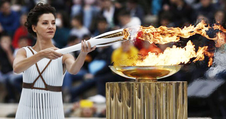 Έλαμψε η Κατερίνα Λέχου σήμερα στην τελετή των Χειμερινών Ολυμπιακών Αγώνων