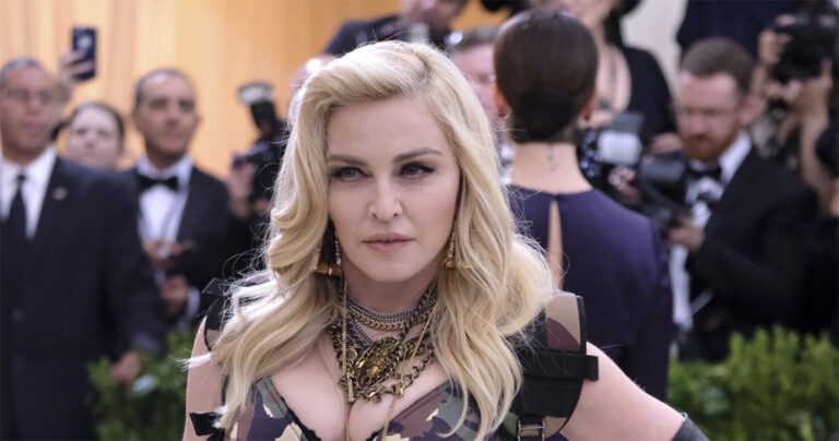 Η Μαντόνα ανέβασε μια φωτογραφία από την Ελλάδα