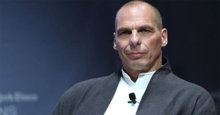 Βαρουφάκης: “Αγαπητέ Βόλφγκανγκ σε προκαλώ να μου πεις πού γράφω ανακρίβειες”