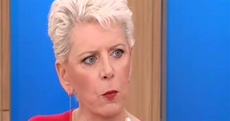 Η Ελενα Ακρίτα μιλά ανοικτά για την κατάθλιψη: “Έζησα 30 χρόνια στο σκοτάδι”