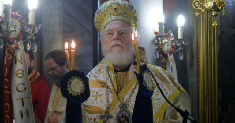 Εκοιμήθη ο Μητροπολίτης Μάνης κατά τη Θεία Λειτουργία από ανακοπή καρδιά
