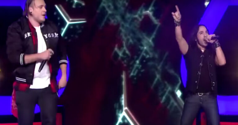 Το ροκ τραγούδι «Chop Suey» εκτελέστηκε στο ελληνικό The Voice