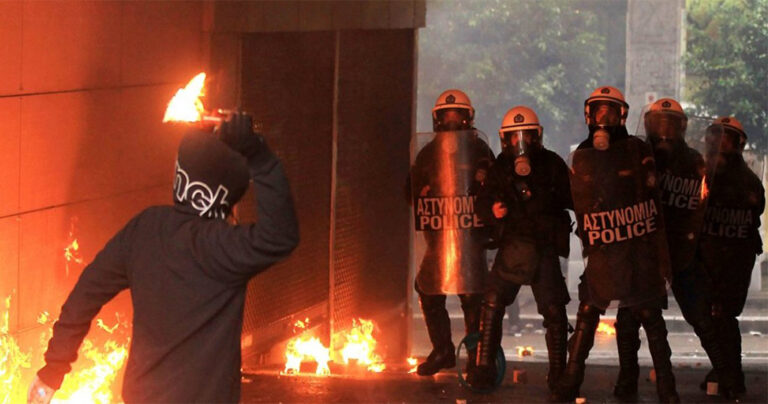 Συμβουλές στους κατοίκους Εξαρχείων δίνουν τώρα οι αναρχικοί