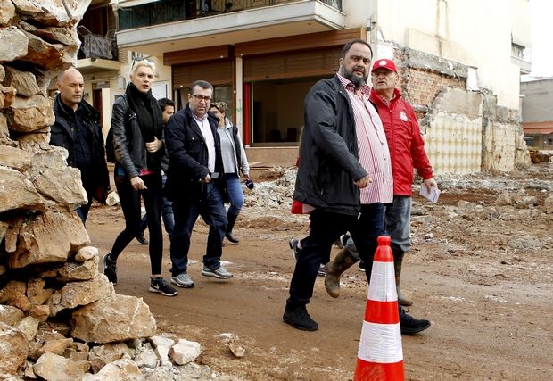 Ο Βαγγέλης Μαρινάκης επισκέφτηκε τη Μάνδρα 11 996cebef952403733e00a27514e444d4