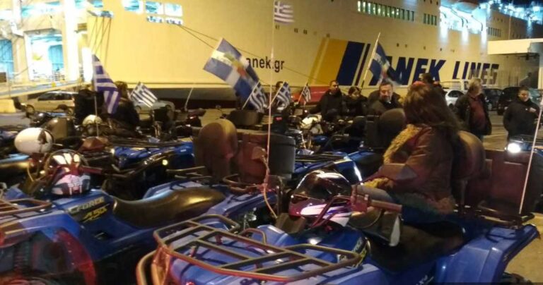 Κρητικοί κάνουν απόβαση στην Αθήνα με γουρούνες διαμαρτυρόμενοι για το νέο ΚΟΚ