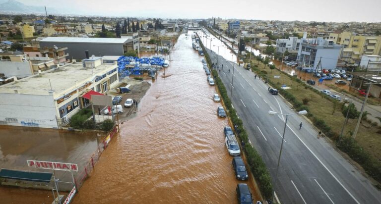 Με εντολή Εισαγγελέα έρευνα για τη φονική πλημμύρα σε Νέα Πέραμο και Μάνδρα