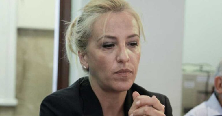 Δούρου: «Αυτή τη φορά πρέπει κάποιοι να τιμωρηθούν»