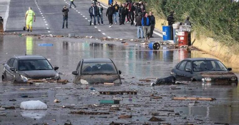 «Το κράτος ήταν παρόν. Και οι πολίτες μαζί του»