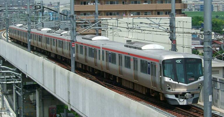 Ιαπωνία: Tρένο έφυγε 20 δευτερόλεπτα νωρίτερα και η εταιρεία ζήτησε δημόσια συγγνώμη